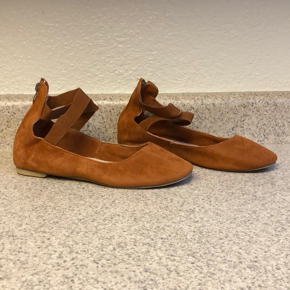 Women’s Brown Ballet Flat  USA 6.5 EU 37